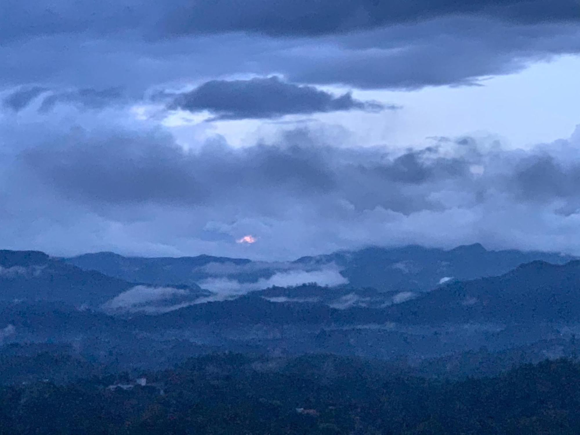 Galkaduwa360 Villa Kandy Bagian luar foto